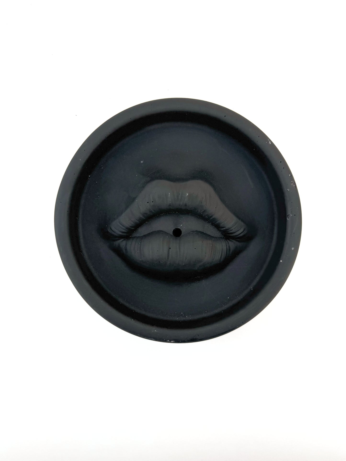 Hot Lips Incense Burner-Black image 1